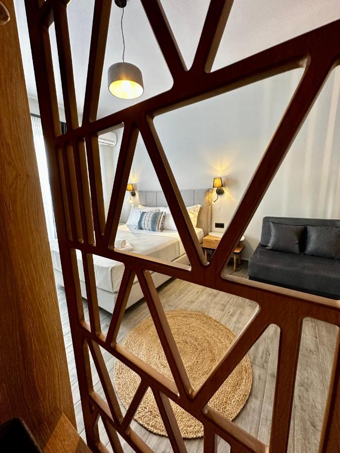 Апарт отель Thea Comfy Living Неа-Врасна Экстерьер фото