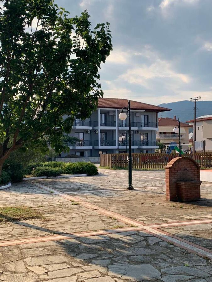 Апарт отель Thea Comfy Living Неа-Врасна Экстерьер фото